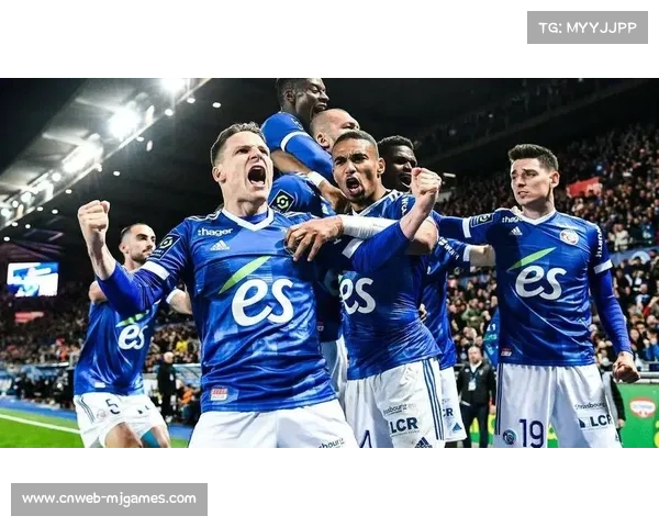 法甲中游集团竞争激烈，斯特拉斯堡、布雷斯特等队积分紧咬